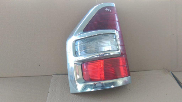 Stop stanga Mitsubishi Pajero, pre-facelift, an 2003-2004 [2]