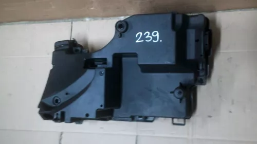 Suport plastic pentru Citroen C5 II, motorizare 1.6 Diesel, cod 9632653580 [2]