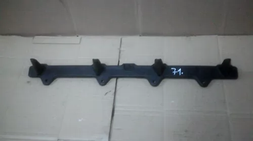 Suport plastic Spate Central pentru Audi A3 8P, cod 8P4807861B [1]