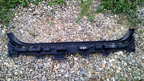 Suport plastic Spate Central pentru BMW Seria 3 E90, cod 7058522 [2]