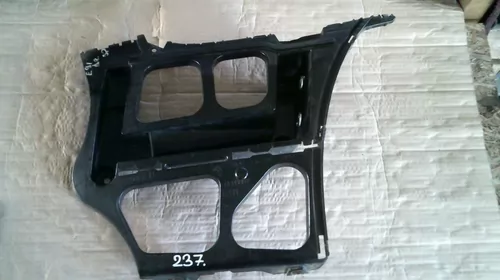 Suport plastic Spate Dreapta pentru BMW Seria 3 E91, cod 7127716 [1]