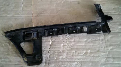 Suport plastic Spate Stanga pentru Volkswagen Passat B6, Combi/ Breack, cod 3C9807393 [2]