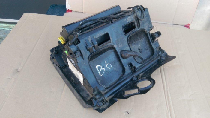 Torpedou pentru Volkswagen Passat B6, an de fabricatie 2006 - 2010, cod 3C1857097 [3]