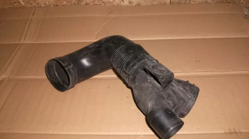 Tubulatura aer pentru Audi A2 , motorizare 1.4 Benzina, cod 8Z0129617D [1]