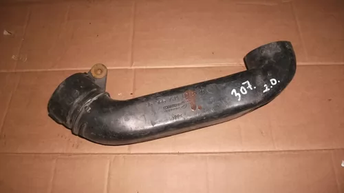Tubulatura aer pentru Peugeot 207 , motorizare 1.6 Diesel, cod 9656673480 [2]
