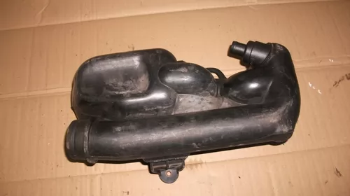 Tubulatura aer pentru Volkswagen Lupo , motorizare 1.4 Benzina, cod 036133354 [1]