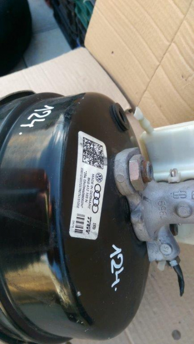 Tulumba pentru Audi A4 B8, motorizare 2.0 diesel, cod 8K0612103N   ,    8K0611301A [3]