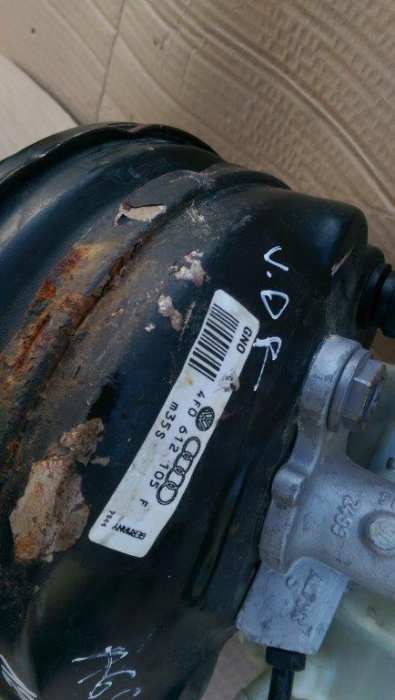 Tulumba pentru Audi A6 C6, motorizare 2.0 diesel, cod 4F0612105F   ,   32067009-4   ,   8E0611301G [3]