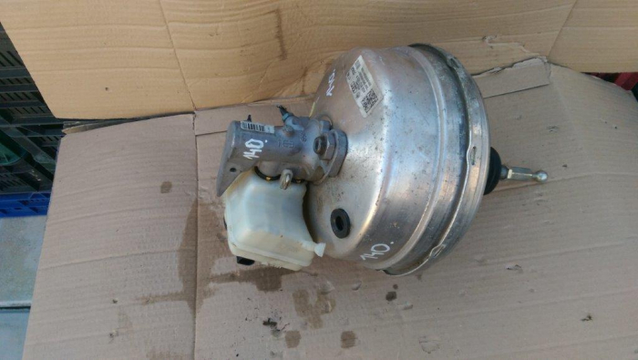 Tulumba pentru Audi A6 C7, cod 4G2612103A [2]