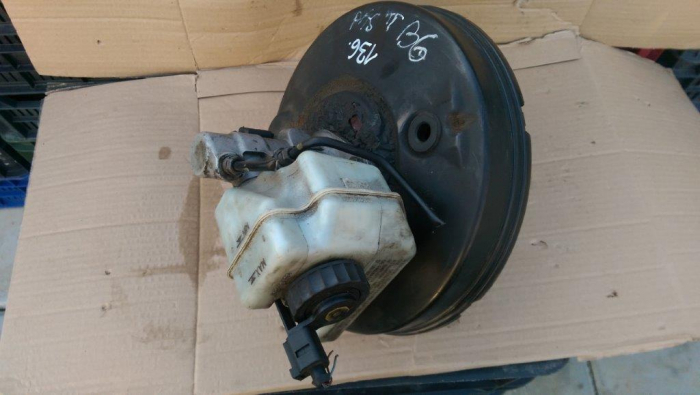 Tulumba pentru Volkswagen Passat B6, cod 3C1614105AH [2]