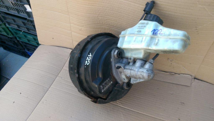 Tulumba pentru Volkswagen Passat B6, motorizare 2.0 diesel, cod 3C2614105AD   ,   3C2611301 [2]