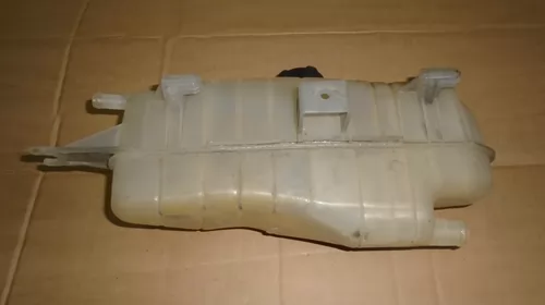 Vas expansiune pentru Renault Clio 3, motorizare 1.5 Diesel, cod 8200149742 [2]