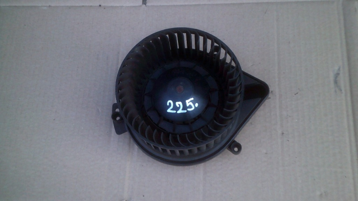 Ventilator aeroterma bord pentru Audi A4 B7, cod 8E1820021E [2]