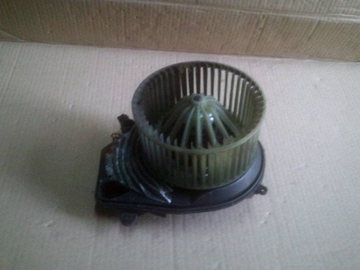 Ventilator aeroterma bord pentru Volkswagen Passat B5, cod 8D1820021 [3]