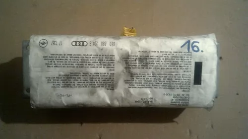 Airbag - Airbag pasager pentru Audi A4B7 , cod 8E0880204E