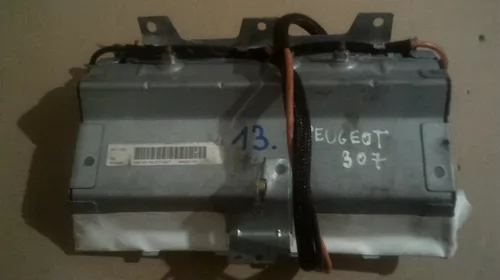 Airbag pasager pentru Peugeot 307 , cod 9645001180 [1]