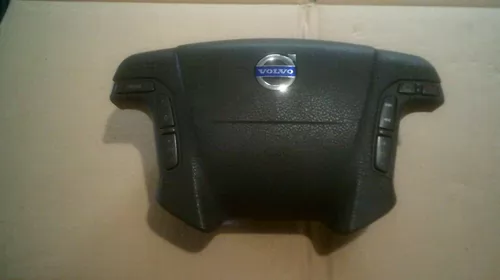Elemente de interior - Airbag volan pentru Volvo V70 , cod 8684196