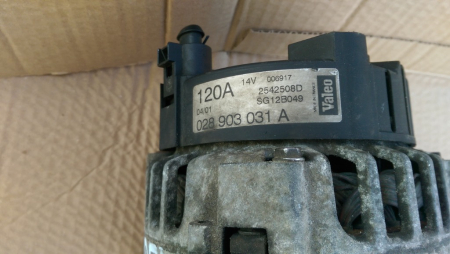 Alternator pentru Audi A6 C5, cod 2542508D   ,   028903031A [2]