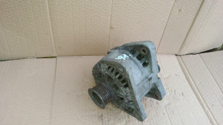 Alternator pentru Renault Trafic II, motorizare 1.9 diesel, cod 8200290215   ,   TG11C022 [1]