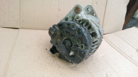 Alternator pentru Volkswagen Golf 5, cod 038903023L   ,   0124325001 [2]