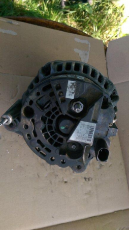 Alternator pentru Volkswagen Golf 5, motorizare 2.0 diesel, cod 06F903023F   ,   0124525091 [2]