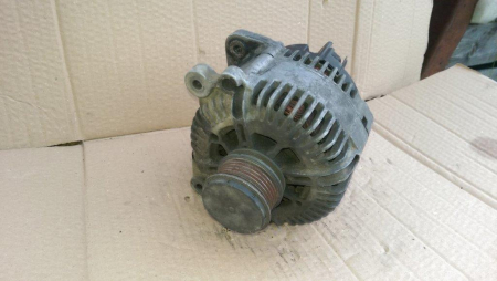 Alternator pentru Volkswagen Passat B6, motorizare 2.0 diesel, cod 021903026L [1]