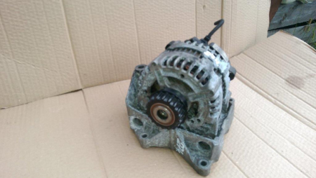 Alternator pentru Volkswagen Touareg 7L, motorizare 2.5 diesel, cod 070903139X01   ,   070903139 [1]