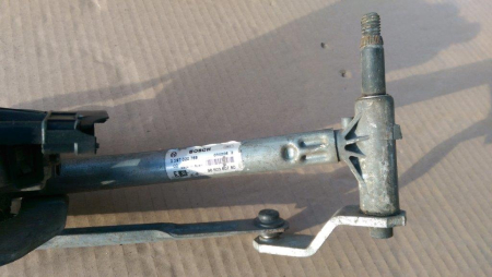 Motoras - Ansamblu stergatoare cu motoras fata pentru Peugeot 207 , cod 9650380780   ,   0390241540