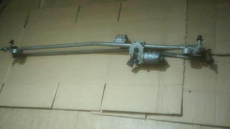 Motoras stergator - Ansamblu stergatoare cu motoras pentru Opel Zafira B, cod 13145557   ,   404976