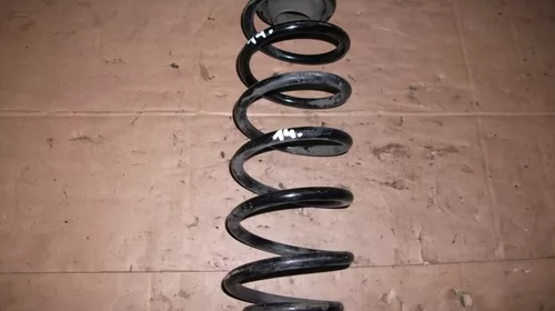 Amortizoare si arcuri - Arc Spate Stanga / Dreapta pentru Audi A2 , motorizare 1.4 Benzina
