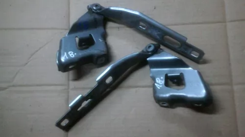 Aripa - Balamale Fata Stanga / Dreapta pentru Audi A4B8 , cod 8K0823301D, 8K0823302D