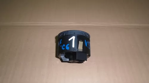 Bloc lumini pentru Audi A6C6 , cod 4F1941531D [1]
