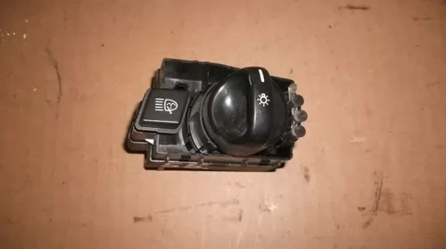 Electrica si electronica auto - Bloc lumini pentru Mercedes S-class W220, cod 2205450704