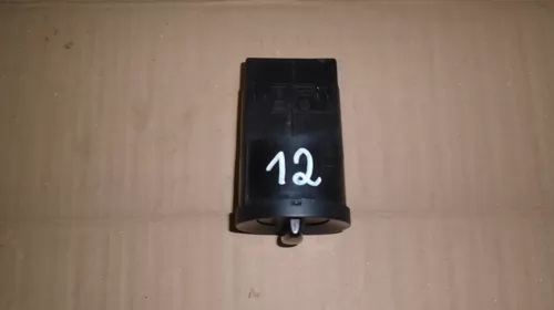 Bloc lumini pentru Volkswagen Lupo , cod 1C0941531 [1]