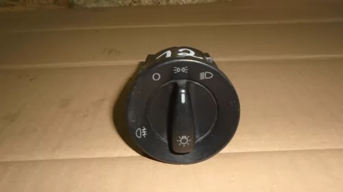 Electrica si electronica auto - Bloc lumini pentru Volkswagen Lupo , cod 1C0941531