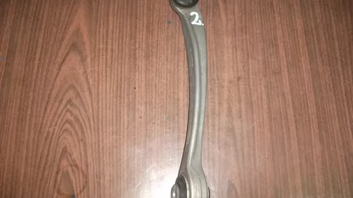 Brate si bascule - Brat Fata Dreapta pentru Audi A4B7 , cod 8E0407506C