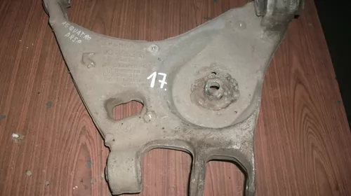 Brate si bascule - Brat Spate Dreapta pentru Audi A4B7 , cod 8E0505312T
