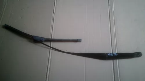 Elemente de caroserie - Brat stergator Fata Dreapta pentru Fiat Punto 2, cod 7352787920