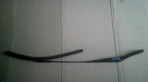Sistem curatare parbriz - Brat stergator Fata Dreapta pentru Opel Astra H, cod 13111220