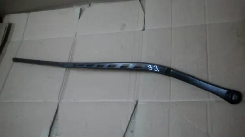 Sistem curatare parbriz - Brat stergator Fata Stanga pentru BMW Seria 5 E60, cod 7198597