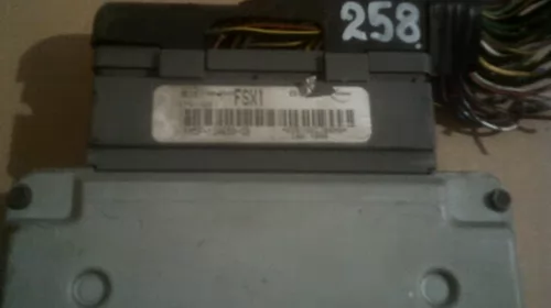 Calculator motor pentru Ford Focus 1, motorizare 1.6 Benzina, cod 1M5F-12A650-GB ,  LP2-320 [1]