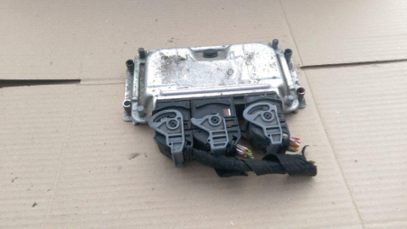 Calculator motor pentru Peugeot 206 , motorizare 1.1 benzina, cod 9645989480   ,   9655756880 [2]