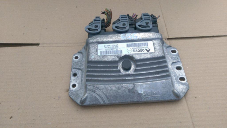 Module si calculatoare - Calculator motor pentru Renault Megane 2, motorizare 1.6 benzina, cod 8200785132   ,   8200509516