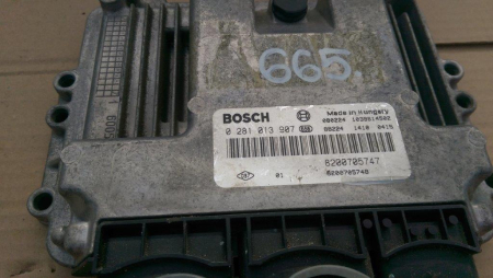Calculator motor pentru Renault Megane 2, motorizare 1.9 diesel, cod 8200705747   ,   0281013907 [1]