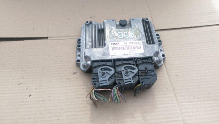 Module si calculatoare - Calculator motor pentru Renault Megane 2, motorizare 1.9 diesel, cod 8200705747   ,   0281013907