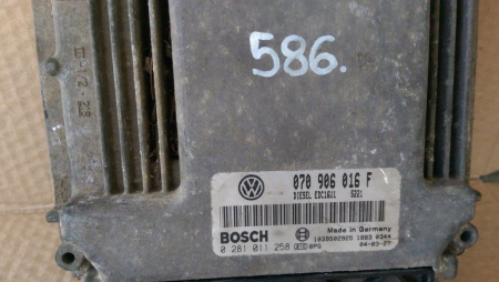 Calculator motor pentru Volkswagen Touareg 7L, motorizare 2.5 diesel, cod 070906016F   ,   0281011258 [1]