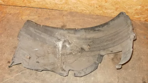 Carenaj Fata Dreapta pentru BMW Seria 3 E90, cod 51717059378 , partea din spate [1]
