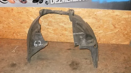 Bandouri si ornamente exterioare - Carenaj Fata Stanga pentru Opel Corsa D, cod 13187358