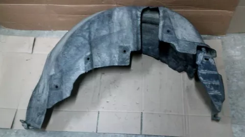 Bandouri si ornamente exterioare - Carenaj Spate Dreapta pentru Toyota Auris E150, cod 52591-12180