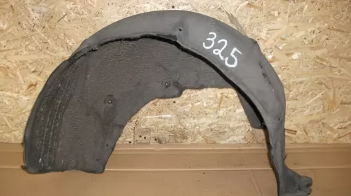 Bandouri si ornamente exterioare - Carenaj Spate Dreapta pentru Toyota Avensis T250
